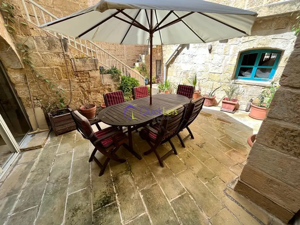 3 bedroom House of Character to rent in Siggiewi
