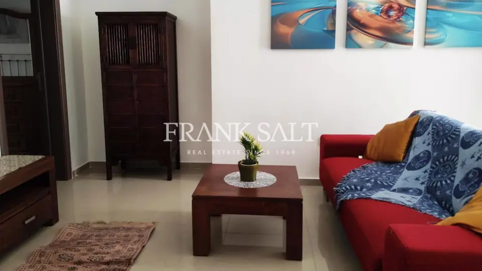 Zejtun, Furnished Maisonette