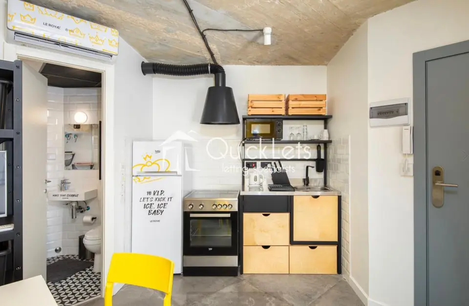 1 bedroom Maisonette to rent in Swieqi