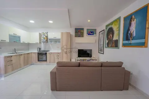 2 Bedroom Apartment For Sale in Zabbar