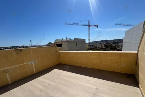 3 Bedroom Penthouse For Sale in Gozo - Victoria