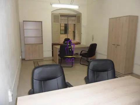 Office to rent in Valletta