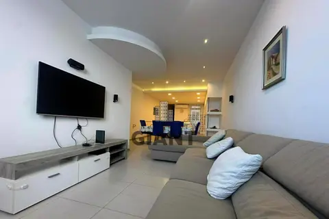 3 Bedroom Maisonette For Sale in Mellieha