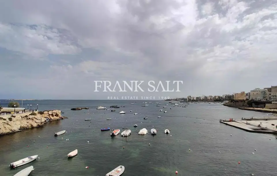 St Pauls Bay, Maisonette
