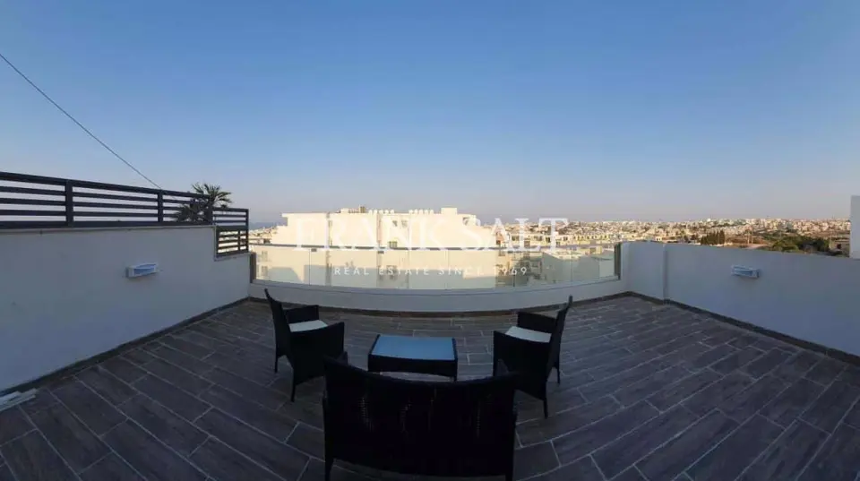 Tal-Ibrag, Furnished Penthouse
