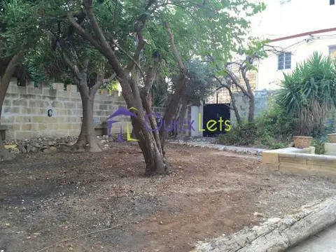 3 bedroom Townhouse to rent in Naxxar