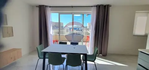 2 bedroom Penthouse to rent in Qawra