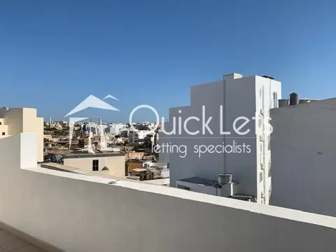 2 bedroom Penthouse to rent in Msida