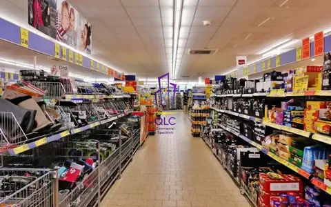 Commercial for sale in Zebbug