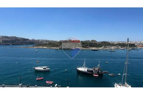 3 Bedroom Apartment For Sale in Sliema