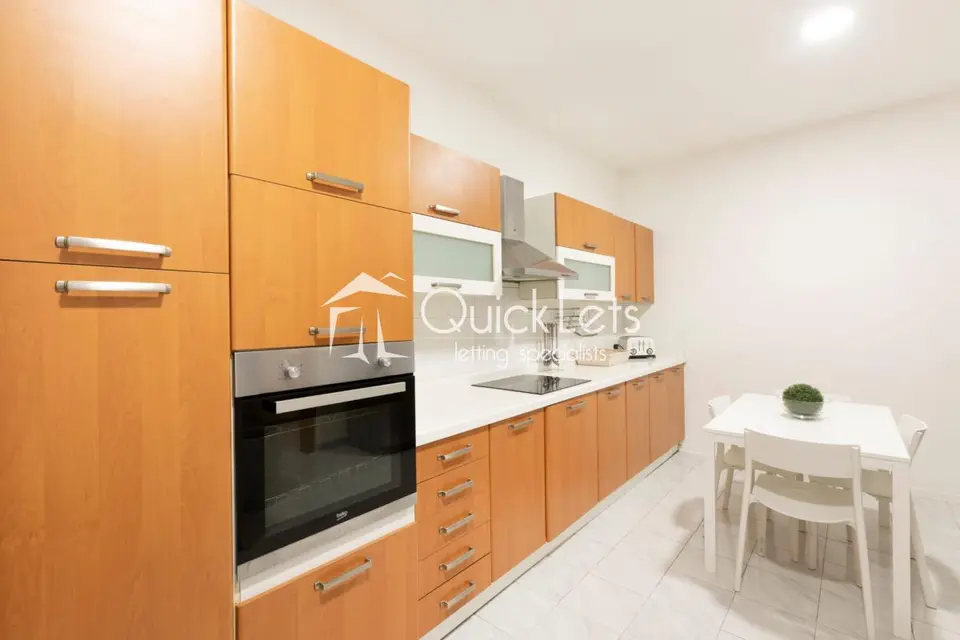 3 bedroom Maisonette to rent in St. Julians