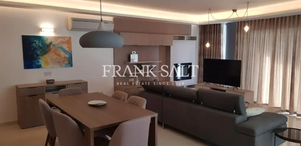 3 bedroom Apartment to rent in Ta' Xbiex
