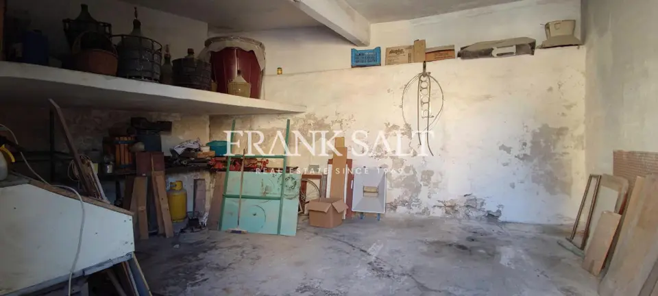 Qormi, House of Character