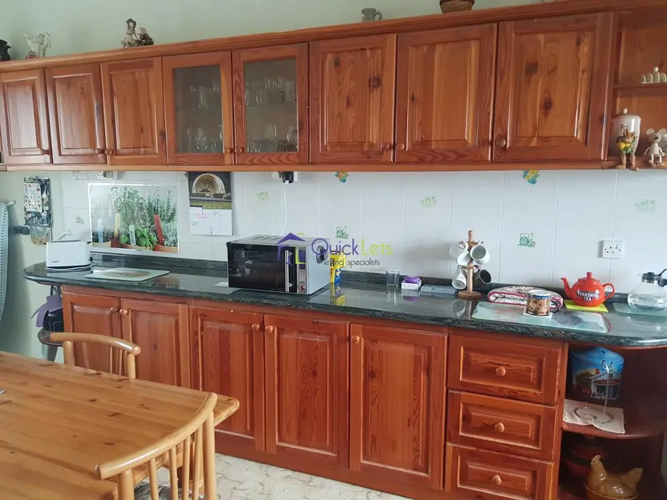 3 bedroom Apartment to rent in Gozo - Ghajnsielem