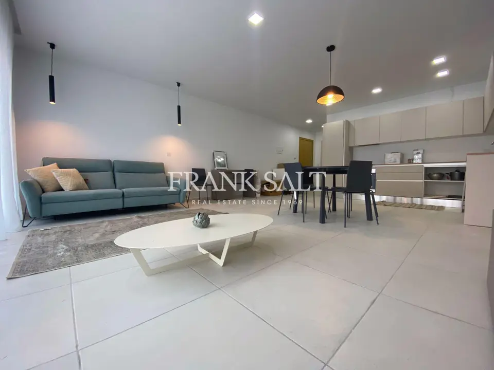 St Julians, Apartment