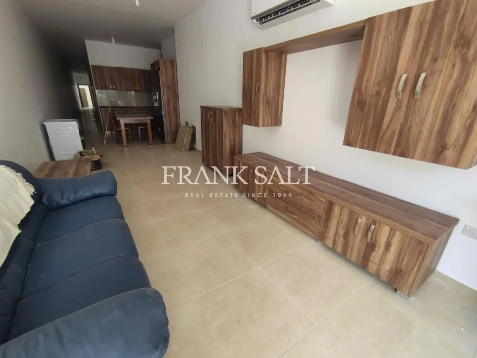 Birzebbugia, Furnished Maisonette