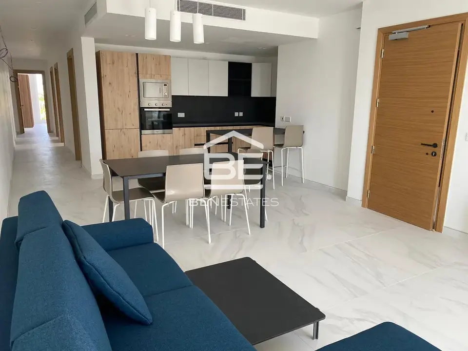 2 bedroom Penthouse to rent in Mosta