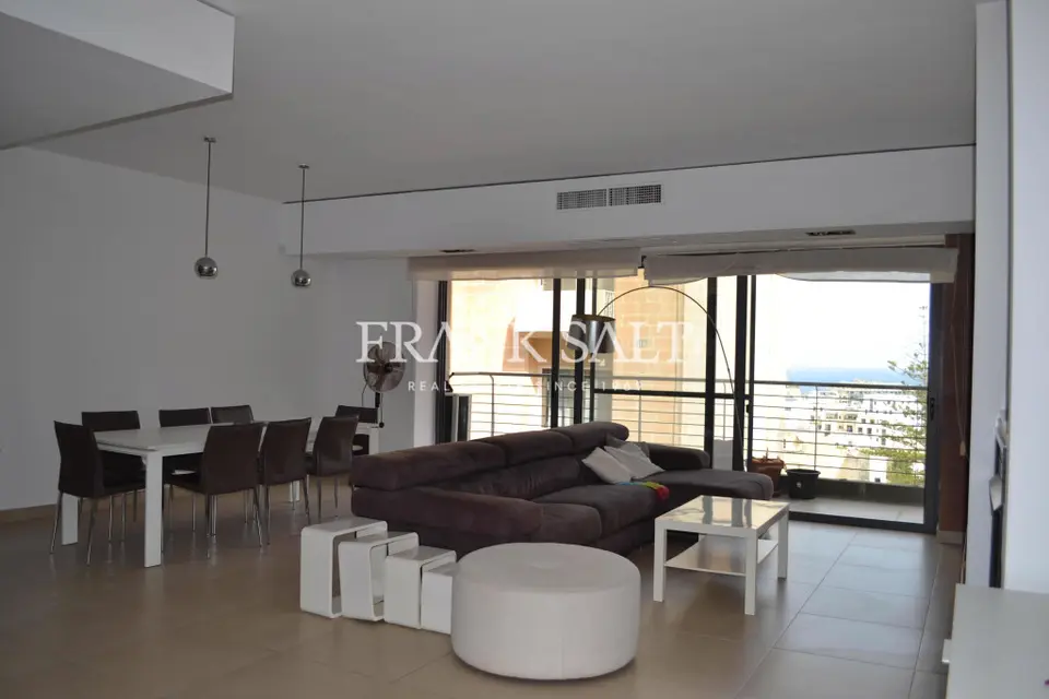 St Julians, Furnished Apartment