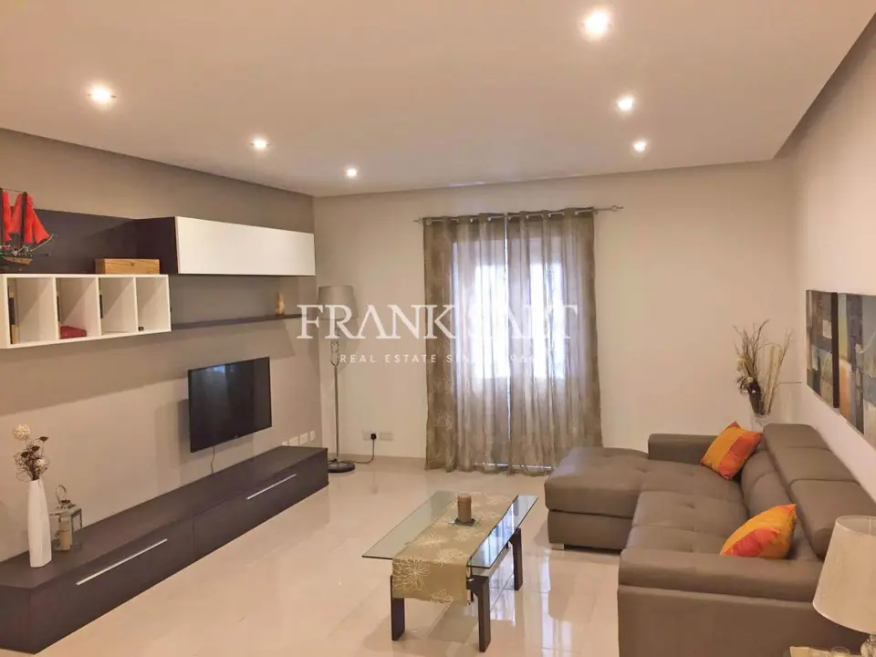 Gzira, Furnished Apartment