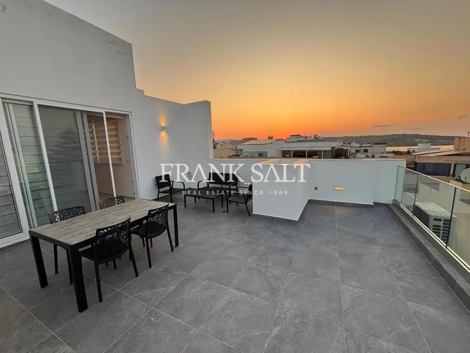 St Pauls Bay Furnished Penthouse