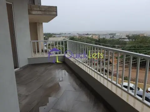 Appartamento con 3 camere in affitto a Luqa