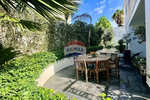 3 Bedroom Maisonette For Sale in Bahar Ic-Caghaq