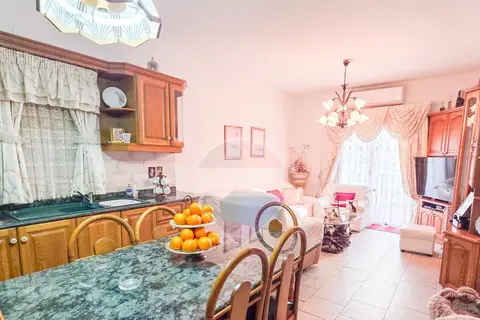 Maisonette For Sale in Zabbar