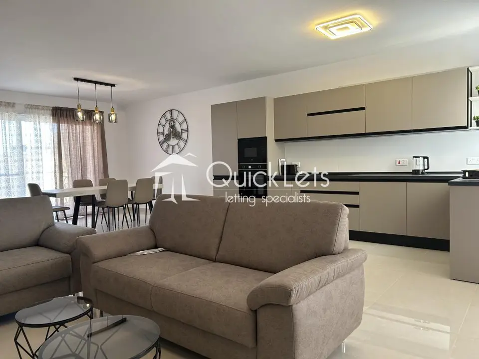 3 bedroom Apartment to rent in Naxxar