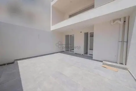 3 Bedroom Maisonette For Sale in Zejtun
