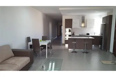 3 bedroom Penthouse to rent in Manikata