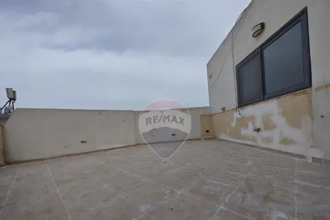 3 Bedroom Penthouse For Sale in Mosta
