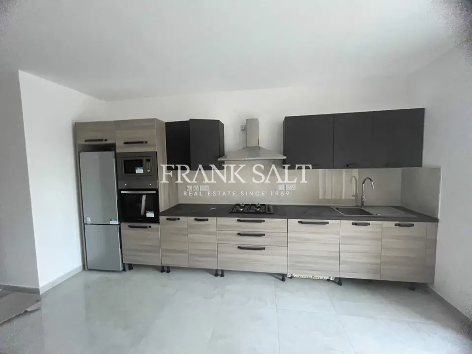 Zejtun, Furnished Apartment