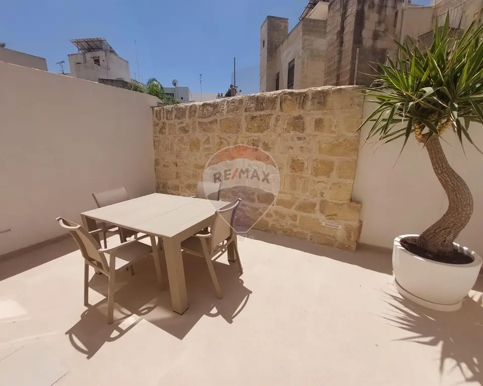 3 bedroom Townhouse to rent in Sliema