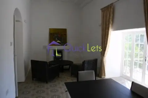 4 bedroom Terraced House to rent in St. Julians