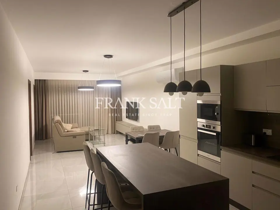 Qawra Furnished Apartment