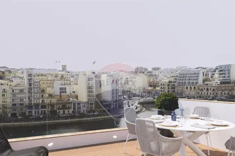 1 Bedroom Penthouse For Sale in St Julian's
