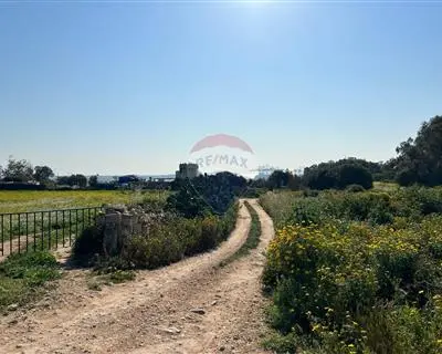 4 bedroom Farmhouse for sale in Birzebbuga