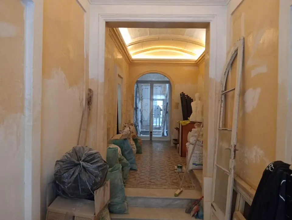 Hotels / Guest House for sale in Hamrun