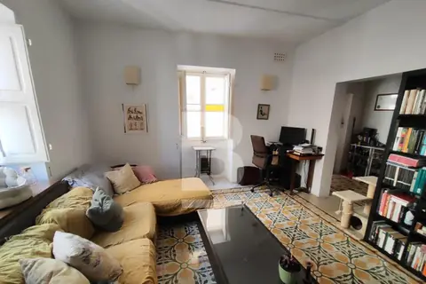 2 Bedroom Apartment For Sale in Valletta