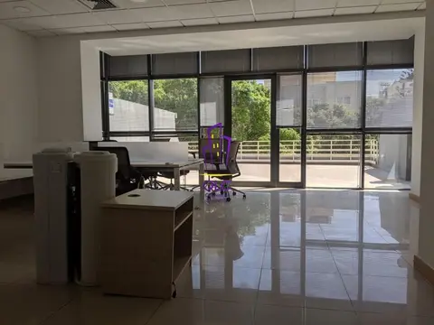 Office to rent in Msida