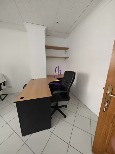 Office to rent in Sliema