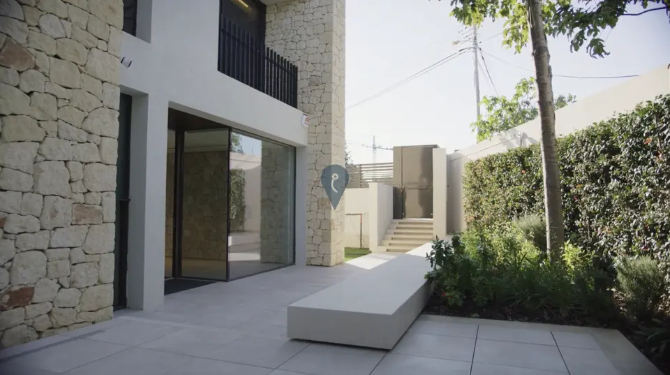 4 bedroom Semi Detached Villa  for sale in Madliena