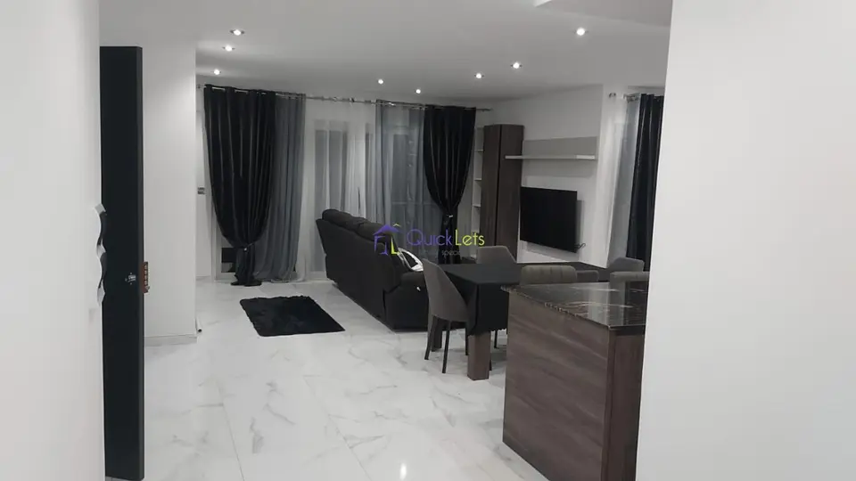 2 bedroom Apartment to rent in Sliema