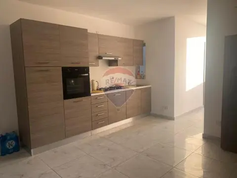 1 bedroom Penthouse to rent in Hamrun