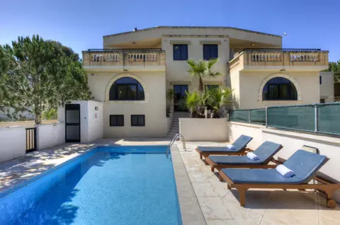5 bedroom Semi Detached Villa to rent in Mellieha
