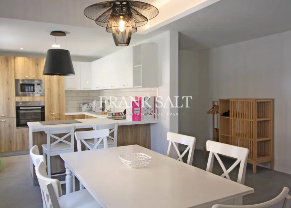 Swieqi, Furnished Apartment