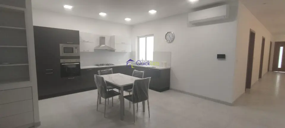 3 bedroom Apartment to rent in Mosta