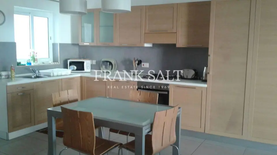 Swieqi, Apartment