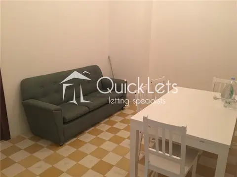 5 bedroom Apartment to rent in Ta' Xbiex