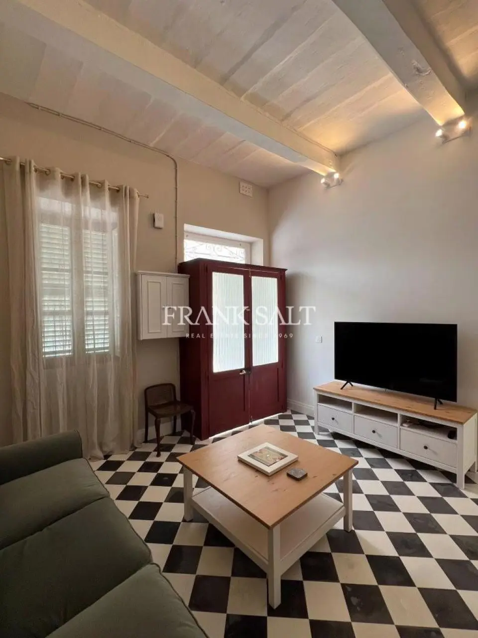 St Julians Furnished Townhouse